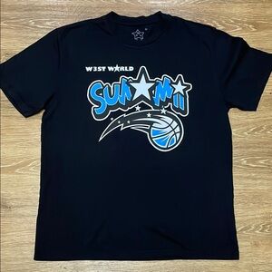Sukamii West World Summit Orlando Magic-Inspired T-Shirt Size XL Men’s